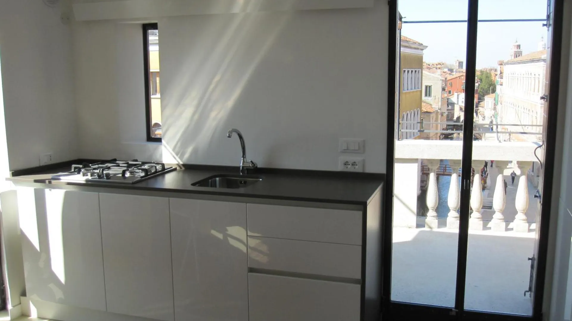 Venice Homes & Holidays